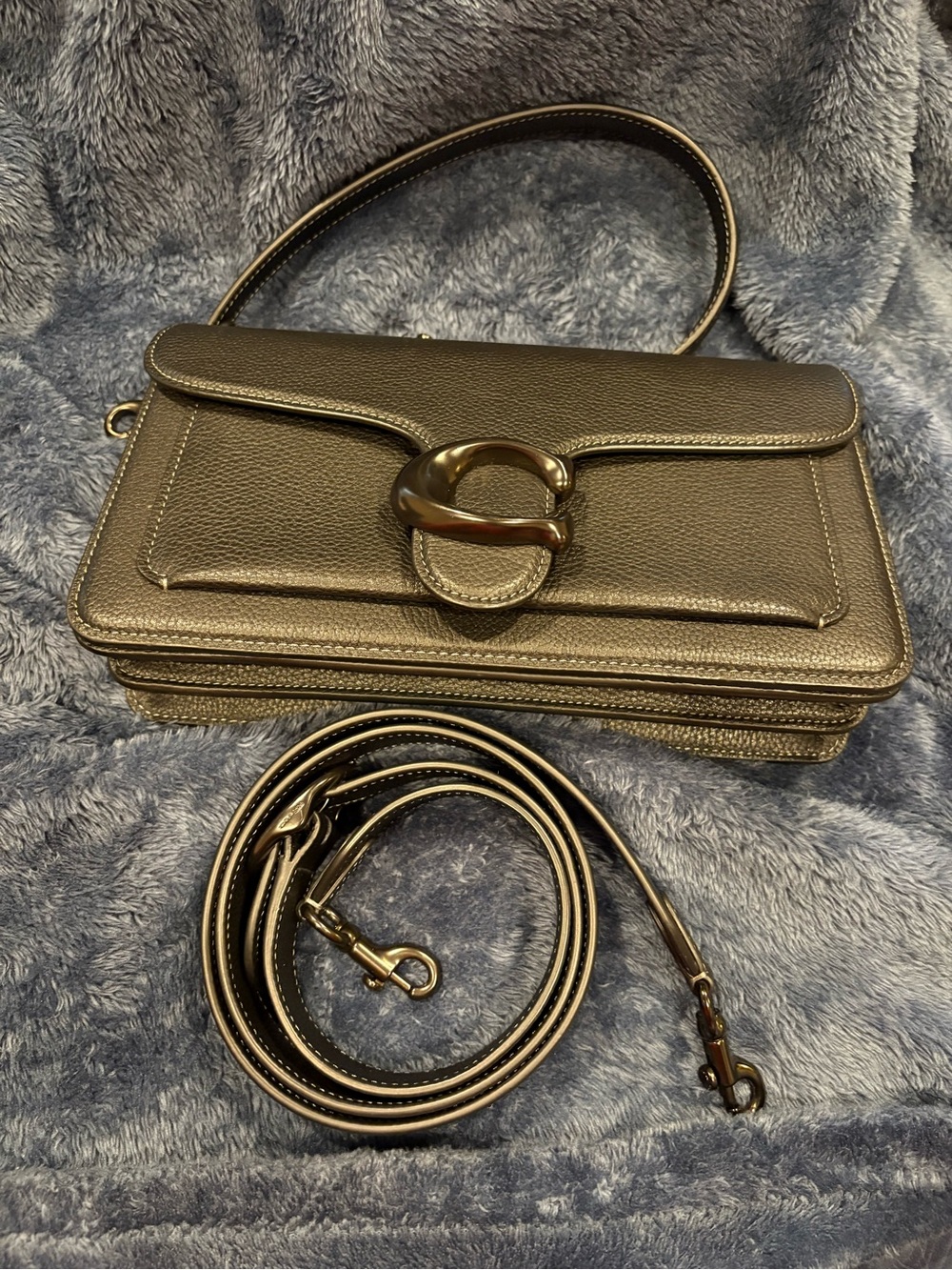 Coach Tabby Shoulder Bag 26 - Picture 6 of 9